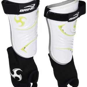 Brine Soccer Triumph N4 Shin Guard